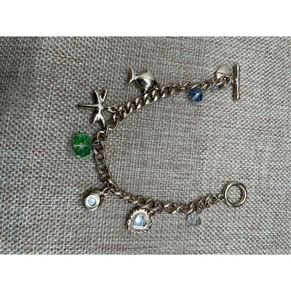 BETSEY JOHNSON CHARM BRACELET GREEN BLUE HEART CRYSTAL DRAGONFLY BUG FISH SUMMER - Picture 3 of 7